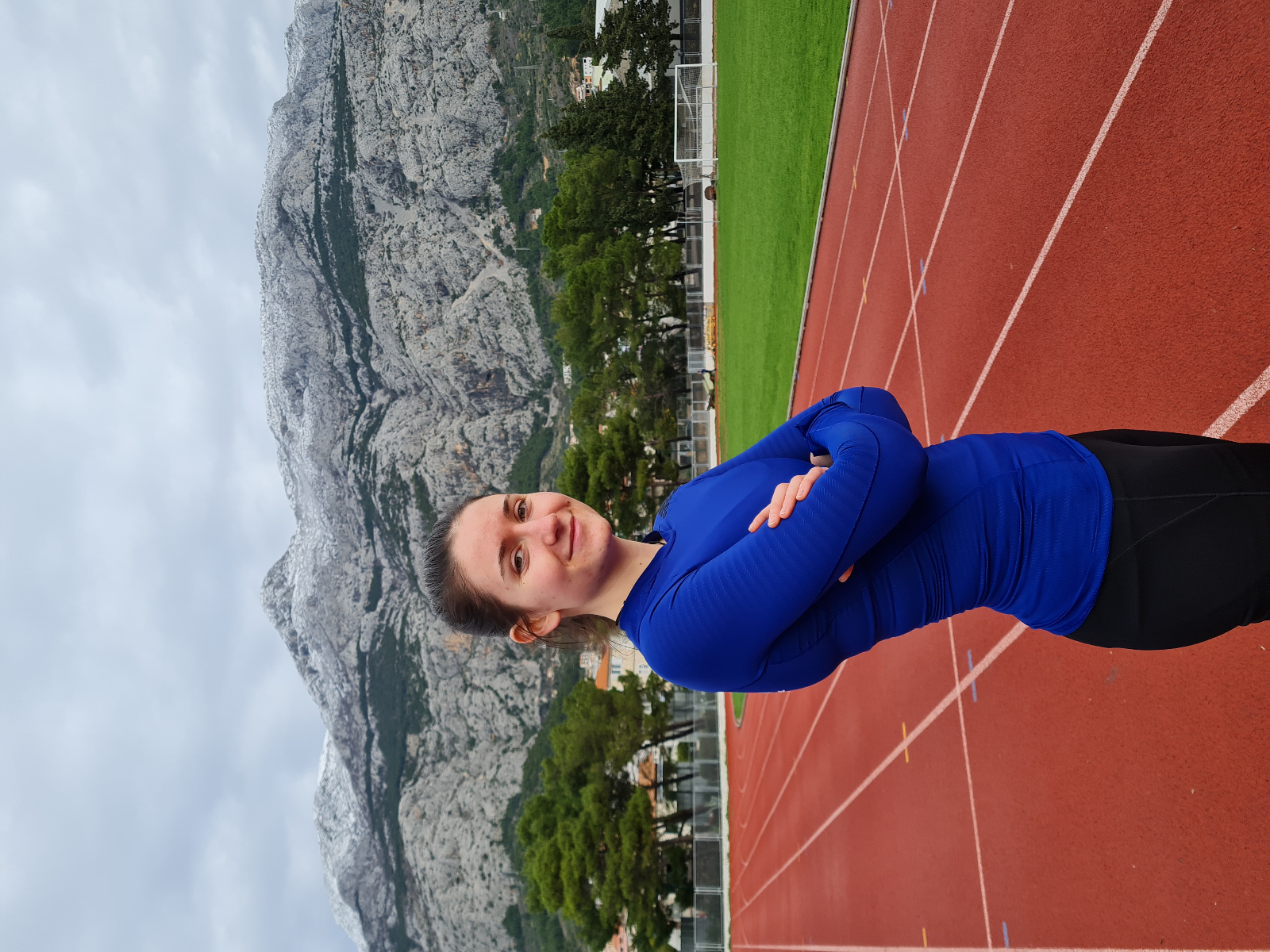 {"uploader":"Uploaded by: Helena Valentić, Distance runner and steeplechaser from Croatia"}