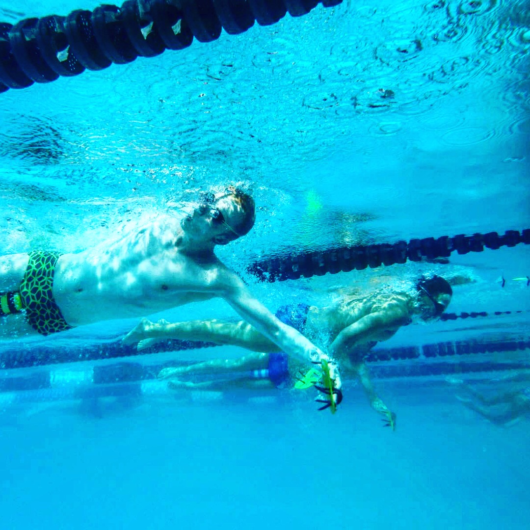 {"uploader":"Uploaded by: Sinan Rüegg, Swimmer (200 Breast Stroke & 400 I.M.) from Switzerland"}