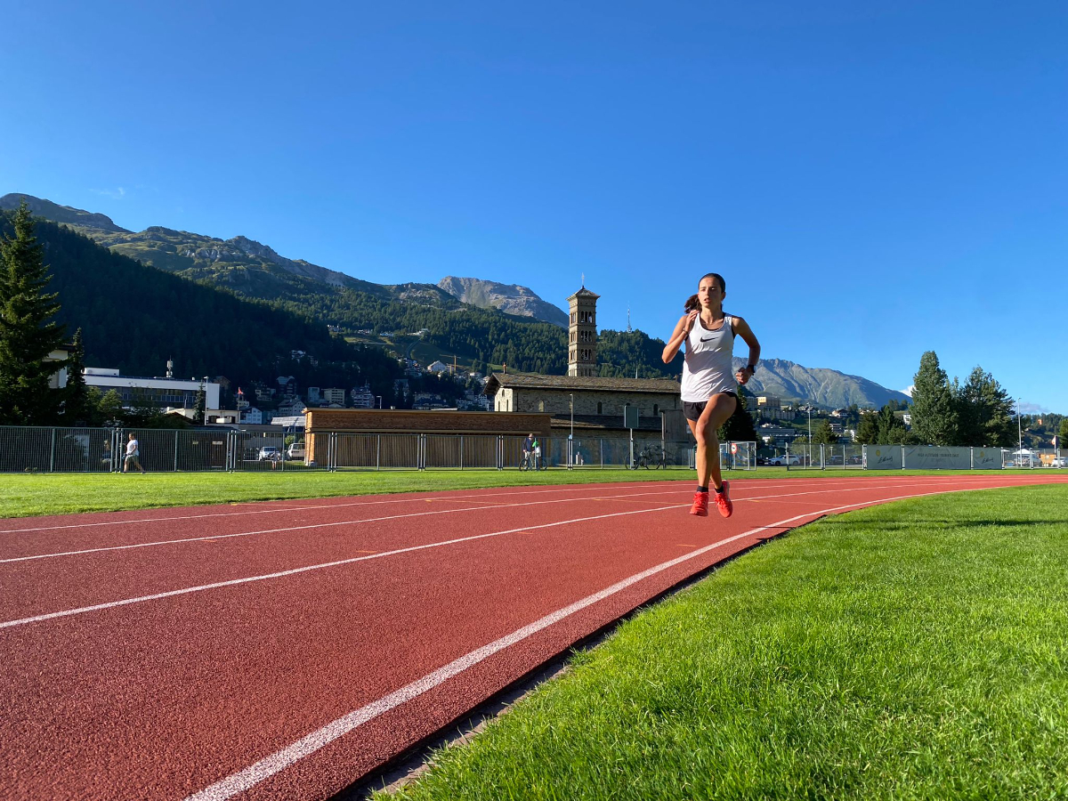 {"uploader":"Uploaded by: Chiara, Track and Field, Long run, athlete from Italia"}